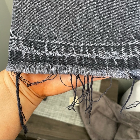 SOLD LEVIS 501 no tab high rise size 27 black - Picture 6 of 8